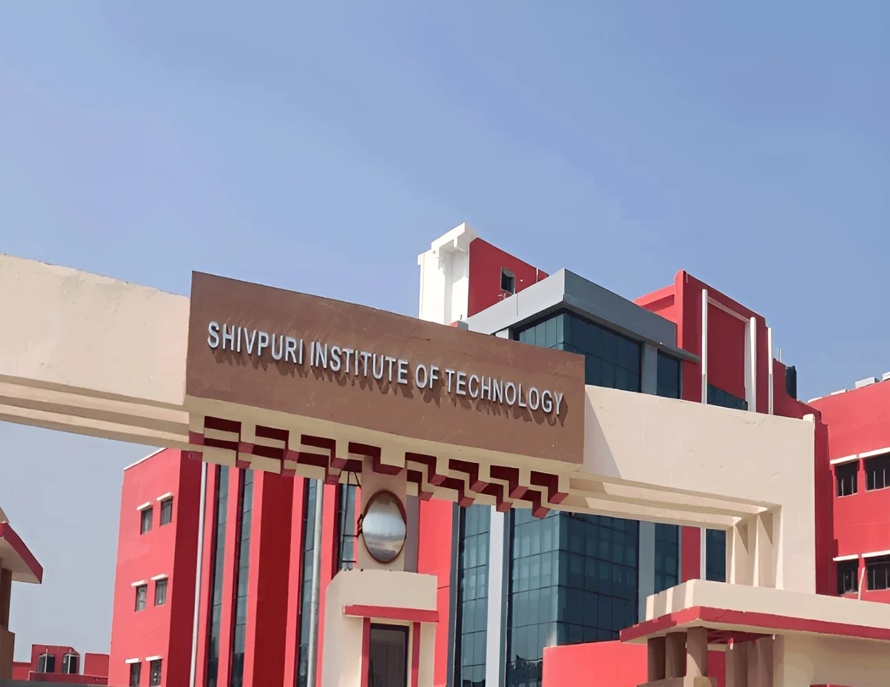 Shivpuri Institute Tech